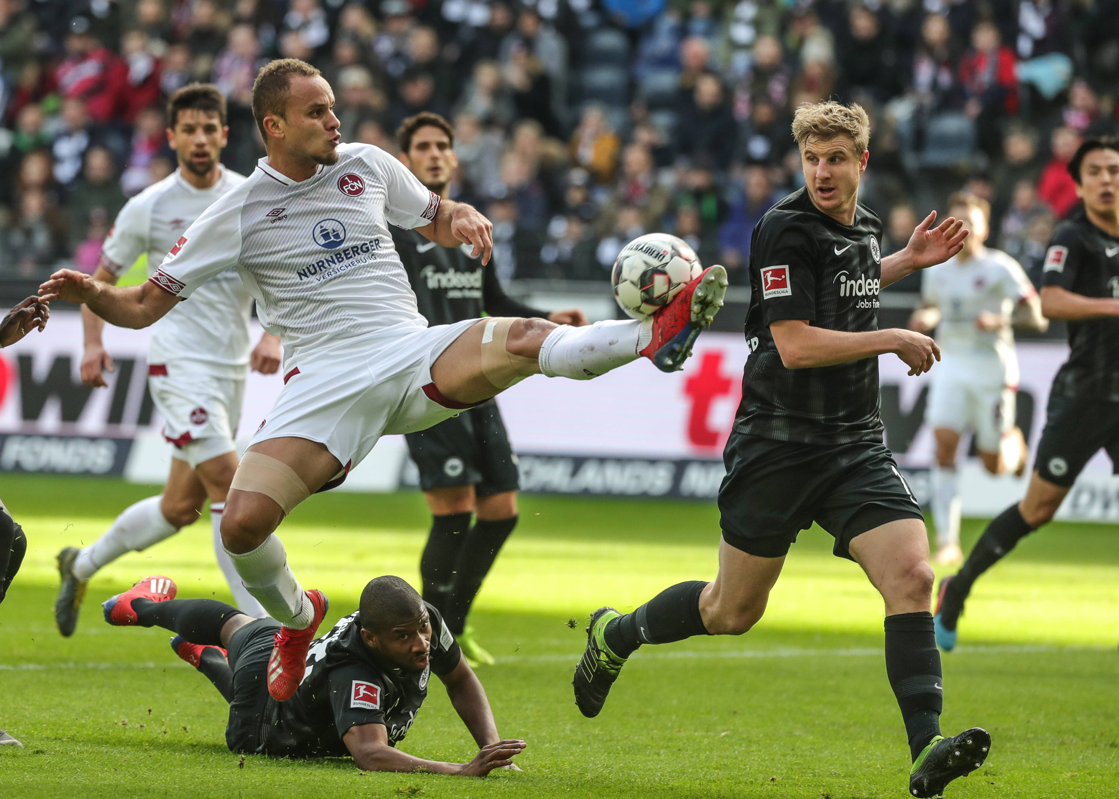 稳定输出！约基奇登场35分钟得到24分8篮板13助攻