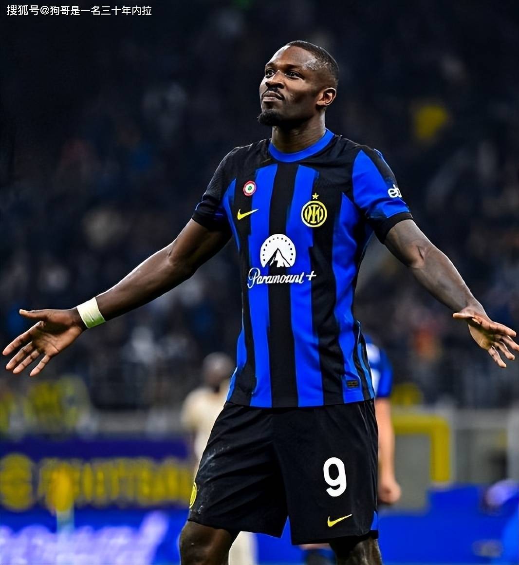 英冠战报：哈里斯、普瓦赫塔建功，牛津联2-1伊普斯维奇