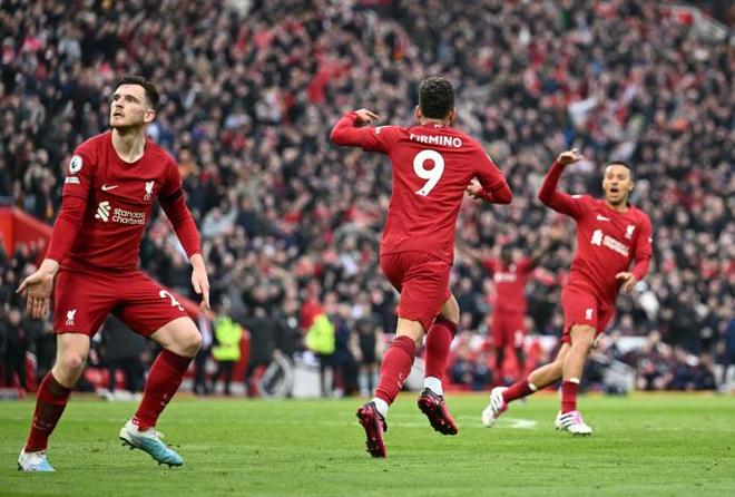 萨拉赫对斯洛特不满冲突升级，利物浦该怎么面对更衣室的矛盾？