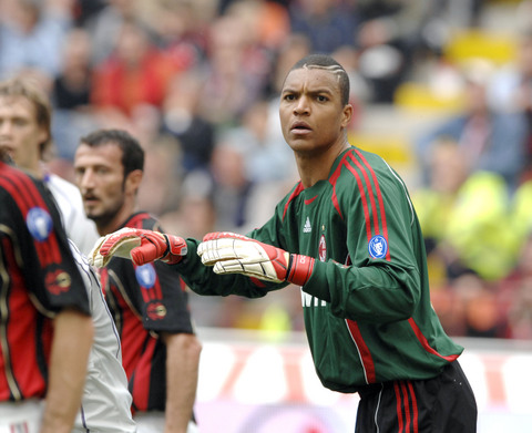 曼联欧联杯小组赛形势分析