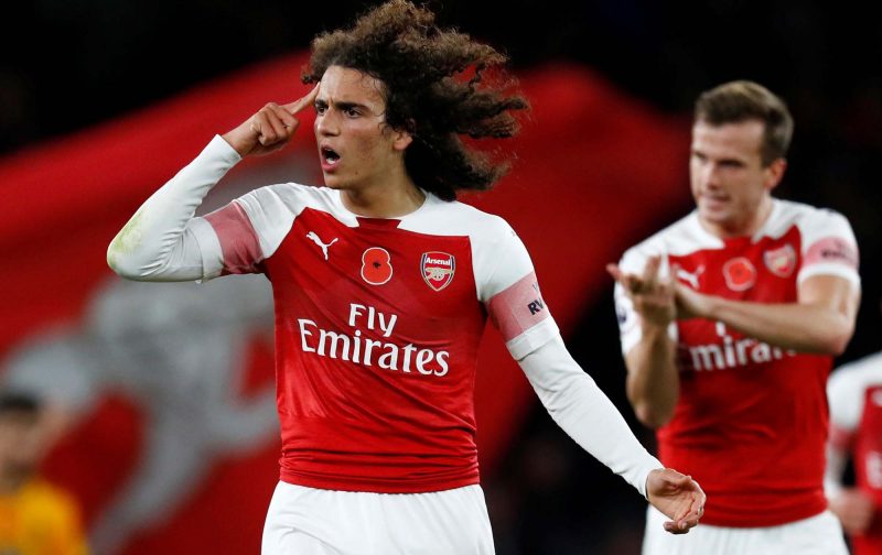 杜兰特中投精准，全场欢呼